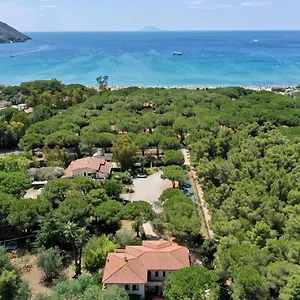 Giardino 2*, Capoliveri (Isola d'Elba) Italia